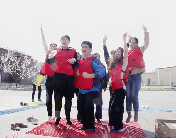 76e6d833ec824cc18c12f7bd66acade1.jpg 团建修图_副本.jpg