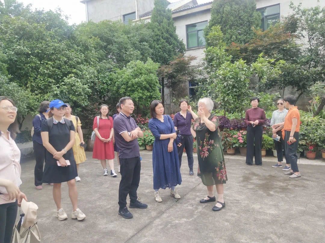 9aef225e24694173bf70cfefcf388a54.jpg 9aef225e24694173bf70cfefcf388a54.jpg